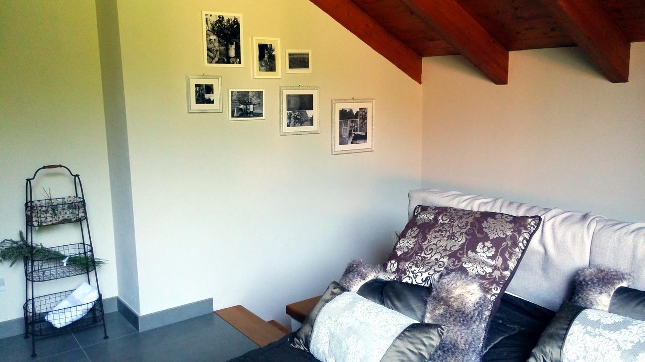 Bed and Breakfast Relais Profumo di Vino Borgomanero Esterno foto