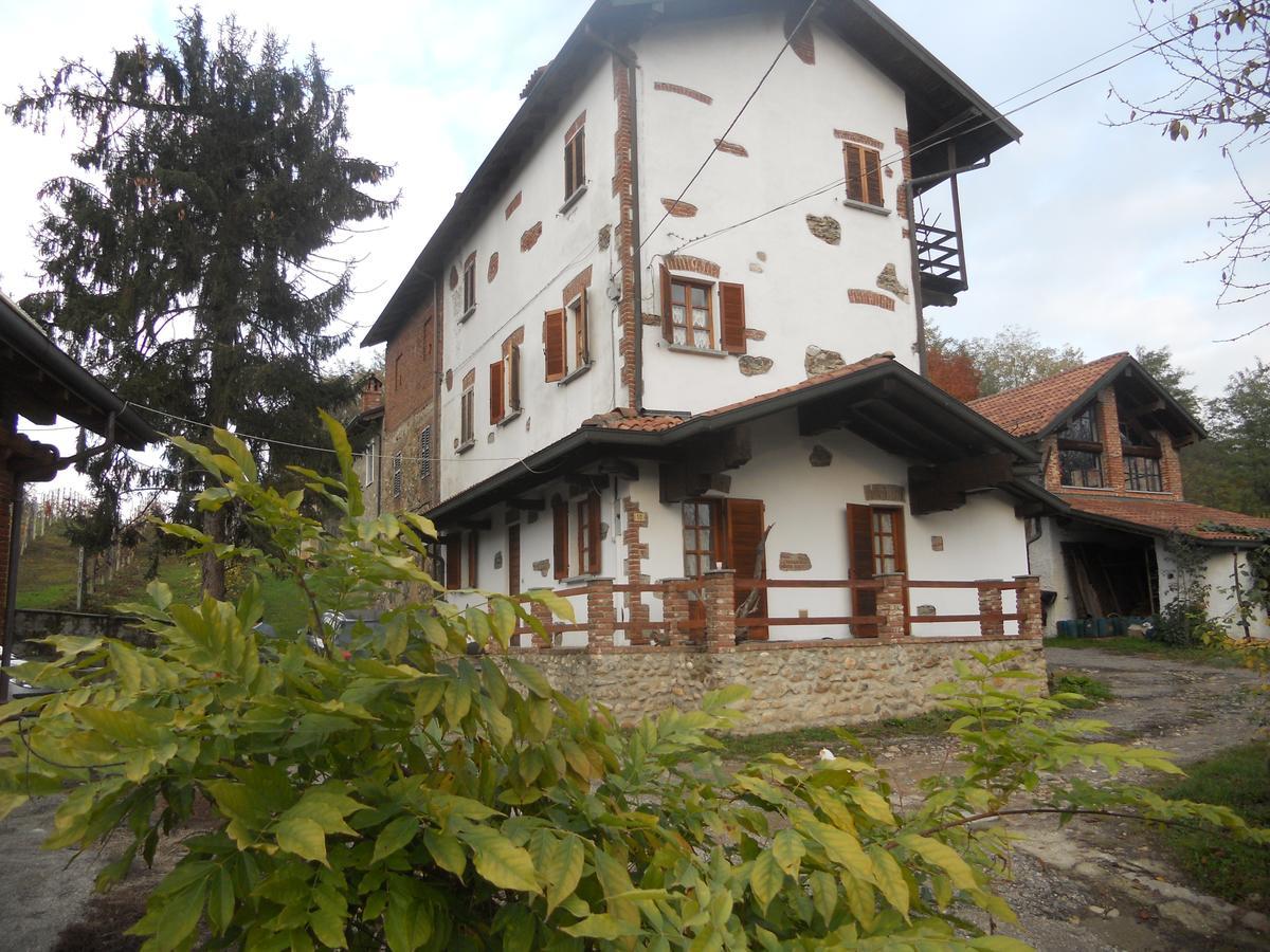 Bed and Breakfast Relais Profumo di Vino Borgomanero Esterno foto